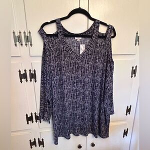 Avenue Cold Shoulder Top Size 18/20 (NAVY)